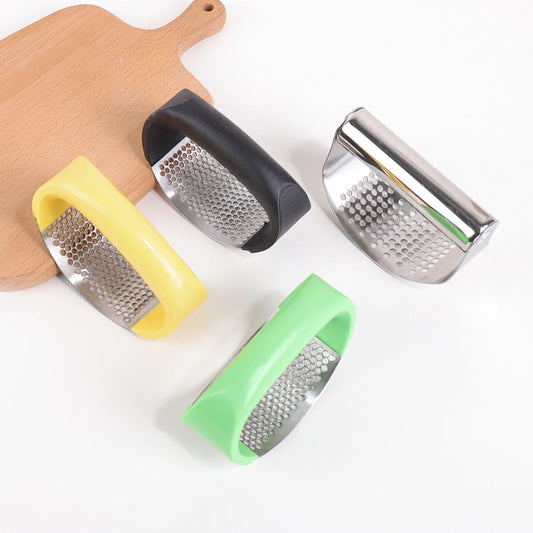 Stainless Steel Garlic Press - Manual Garlic Ginger Crusher Mincer with Ergonomic Handle, Kitchen Gadget Tool for Home Cooking