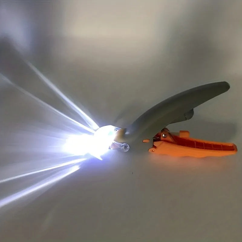 An LED pet nail scissor, non-slip handle, suitable for easily and safely trimming dog and cat paws, providing convenience